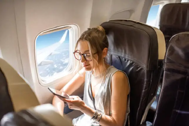 5 Easy Tips: How to Overcome Your Intimidating Fear Of Riding a Plane 