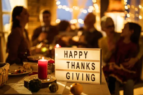 How to Celebrate Thanksgiving the Traditional Way | Tips for Celebrating Thanksgiving