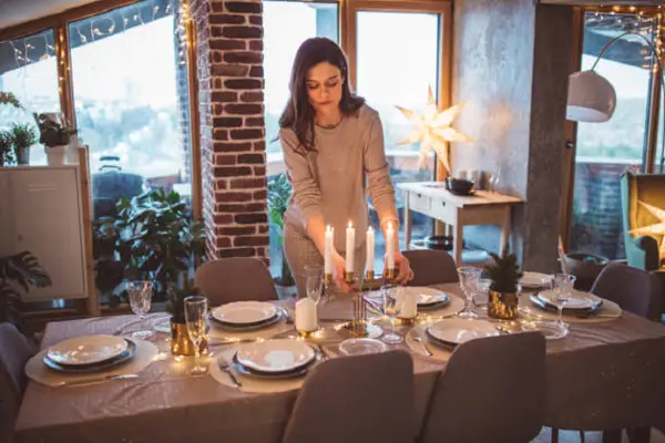 5 Ideas to Decorate Your Christmas Table 