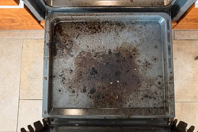 How to clean off burnt baking pans 