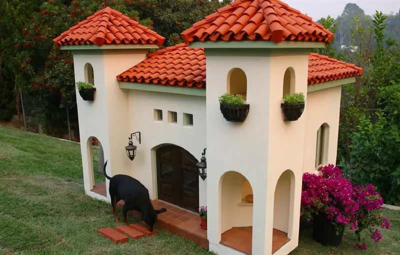 10 Celebrity Dog Houses That Are Better Than Some Homes