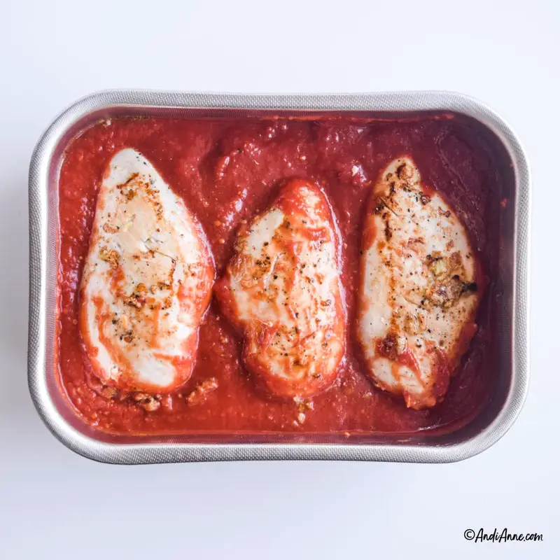 Cooking Raw Chicken in Sauce: Safety and Cooking Times Explained