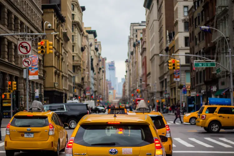 Cheapskate Guide: Is It Cheaper To Take An Uber Or A Taxi?