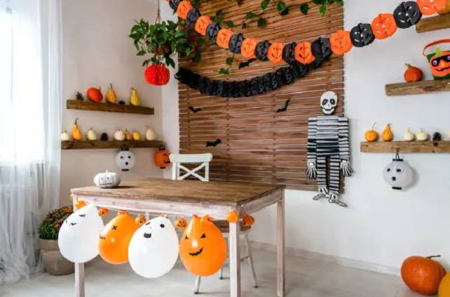 Easy homemade Halloween decorations that are cheap